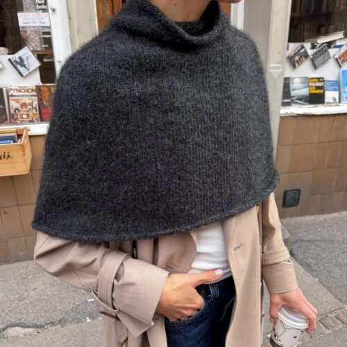 Ivy Cape - PetiteKnit (ITALIANO)